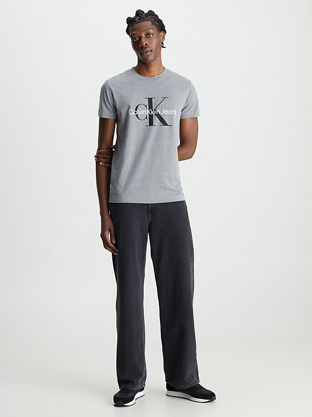 Camiseta Slim com Monograma