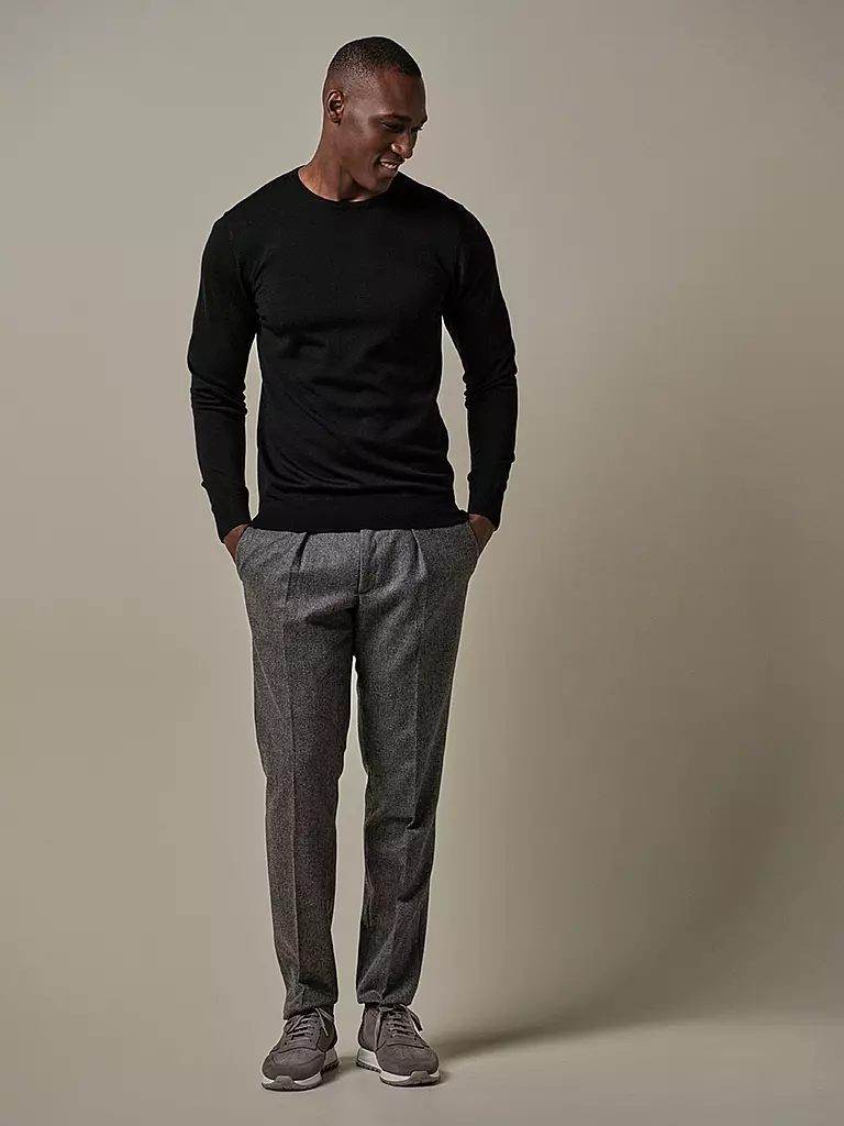 PROFUOMO Pullover schwarz