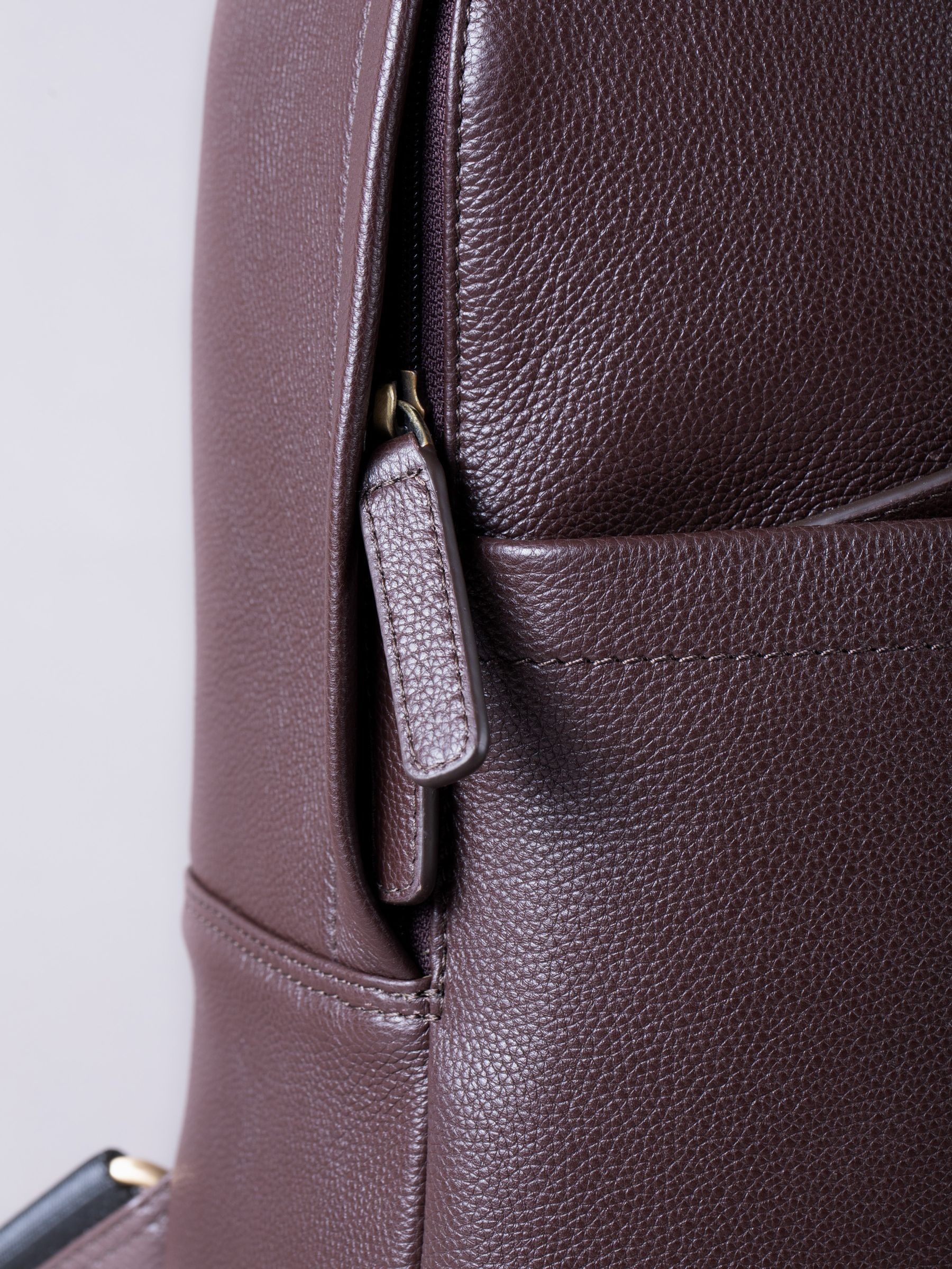 Bruin - Lakeland Leather - Leren Crummock rugzak