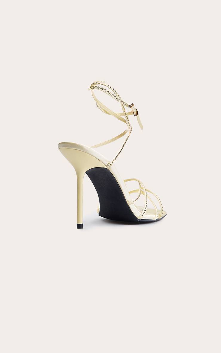 Citron Sandale À Talons Avec Brides Ornées De Strass Thermocollants