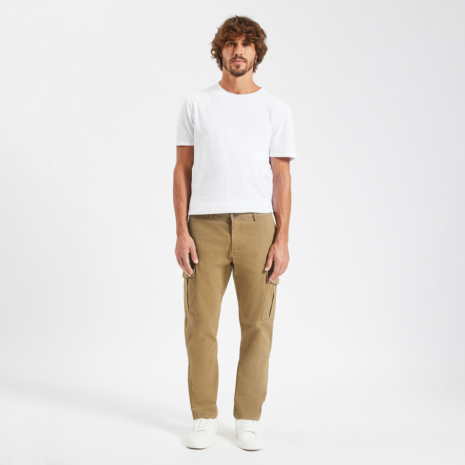 Pantalon cargo droit poches côtés Beige