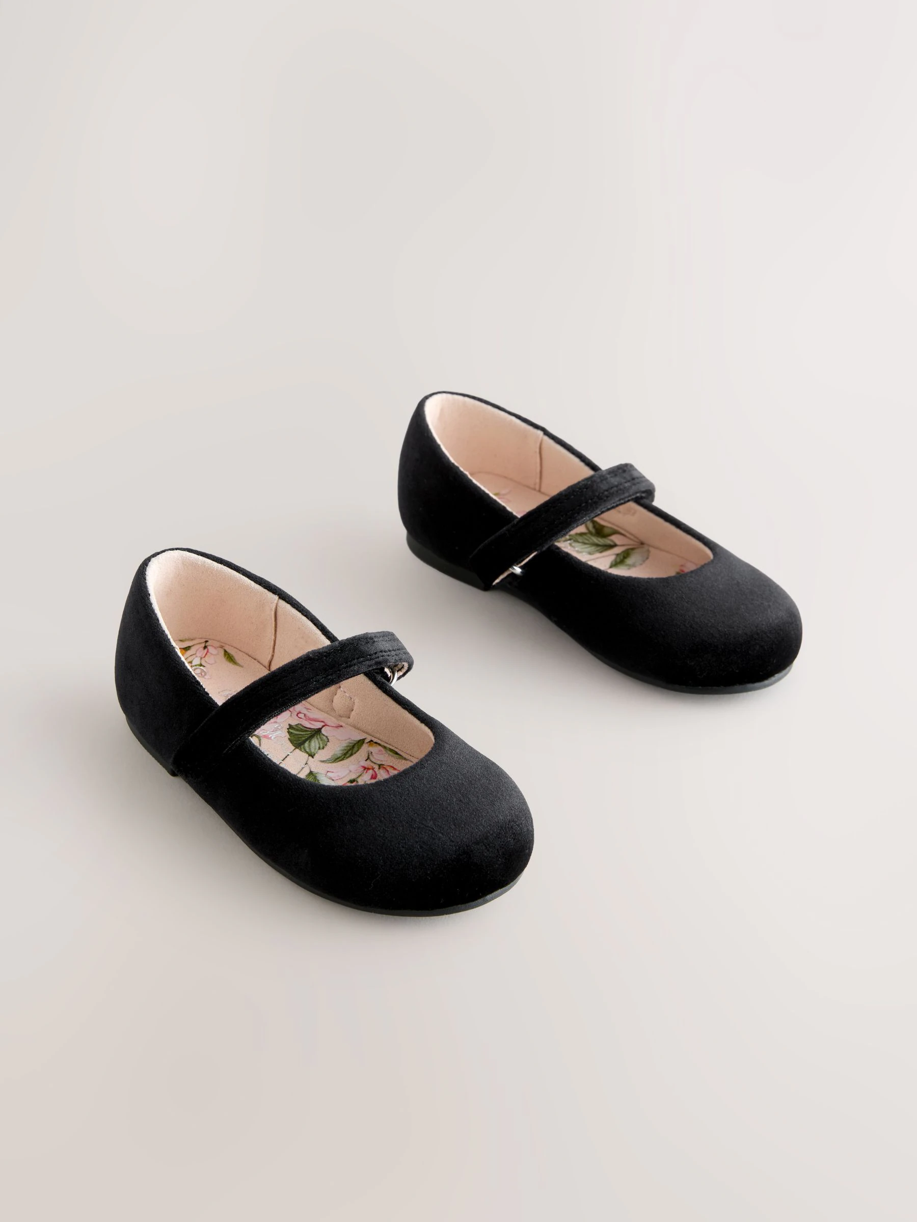 Zwart velours - Mary Jane gelegenheidsschoenen met klittenbandsluiting