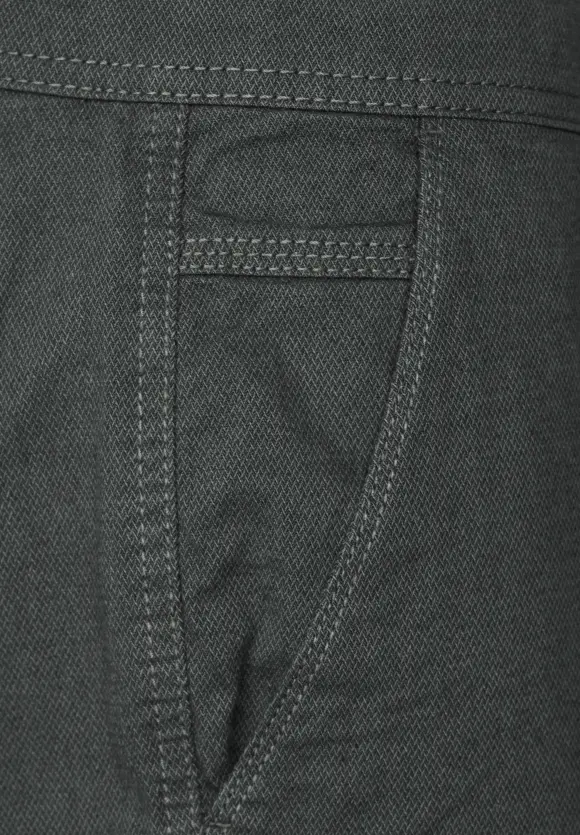 Komfortable Struktur Chino - dusty urban green