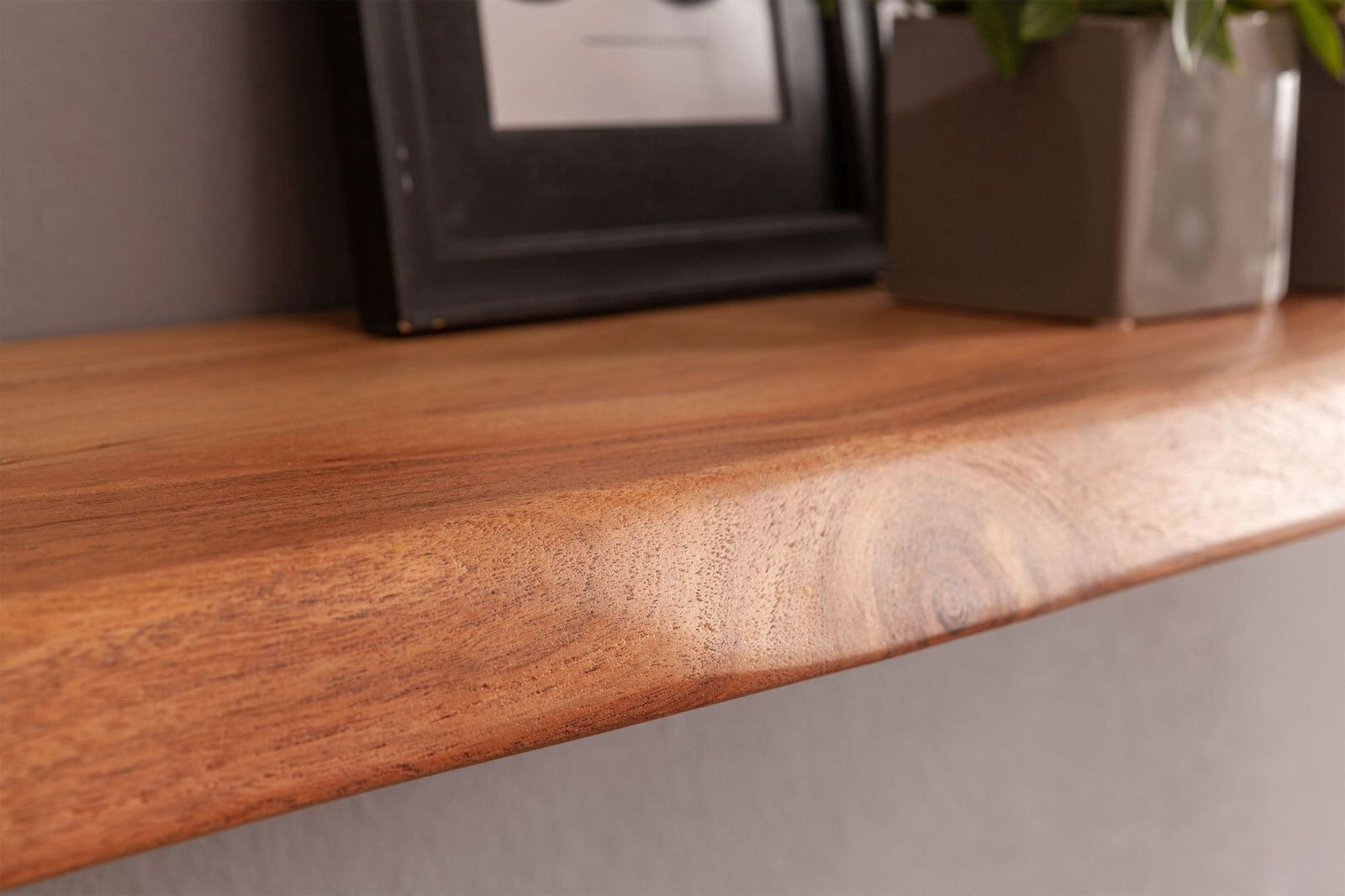 Wandboard 80 x 4 cm Akazie massiv