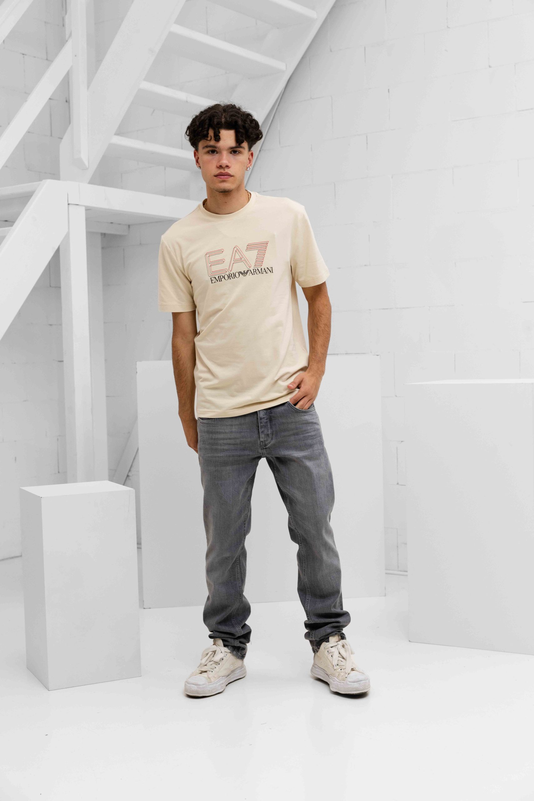 EA7 Emporio Armani 7M001308 T-Shirt Heren Beige