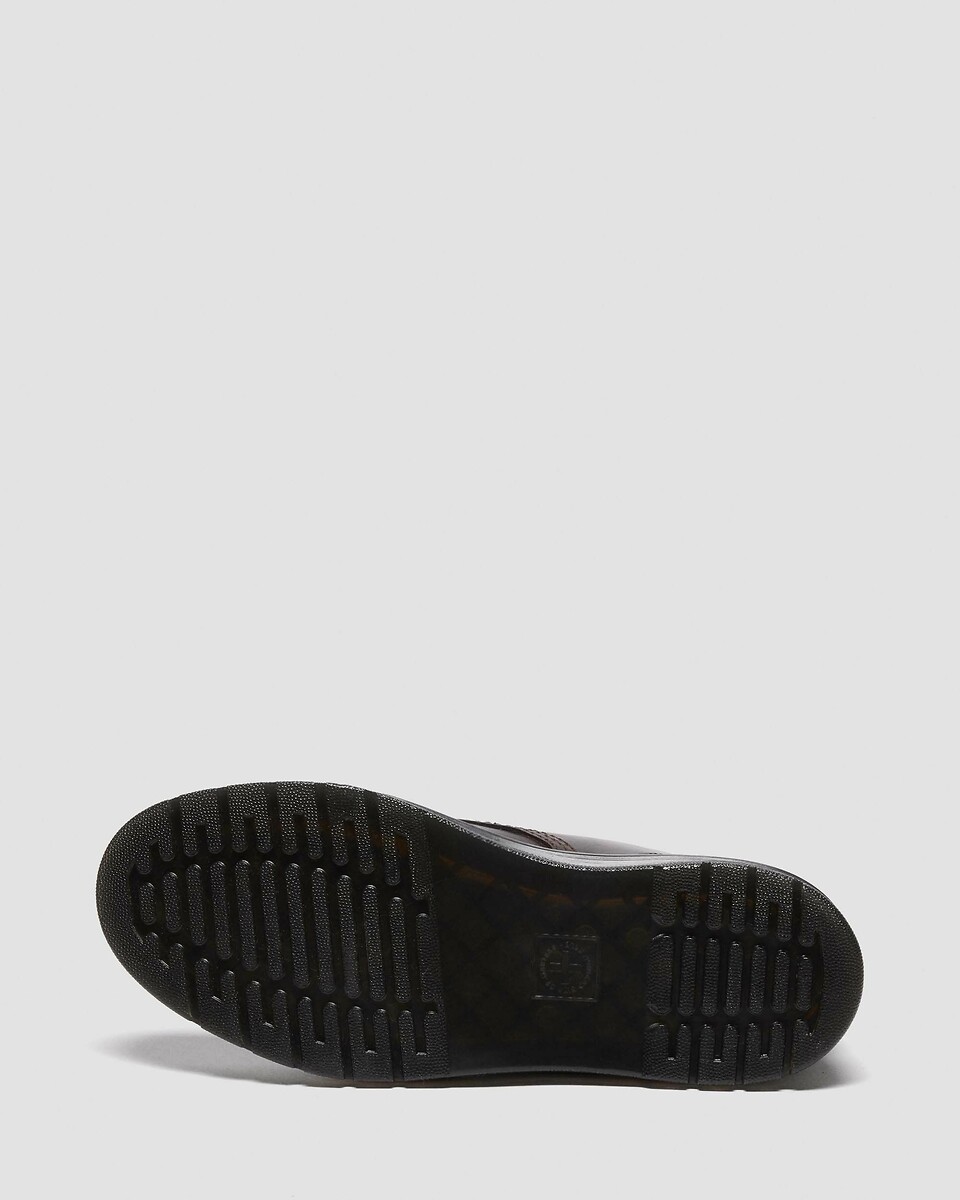 DR. MARTENS<br>Botas Chukka de Couro Brookline