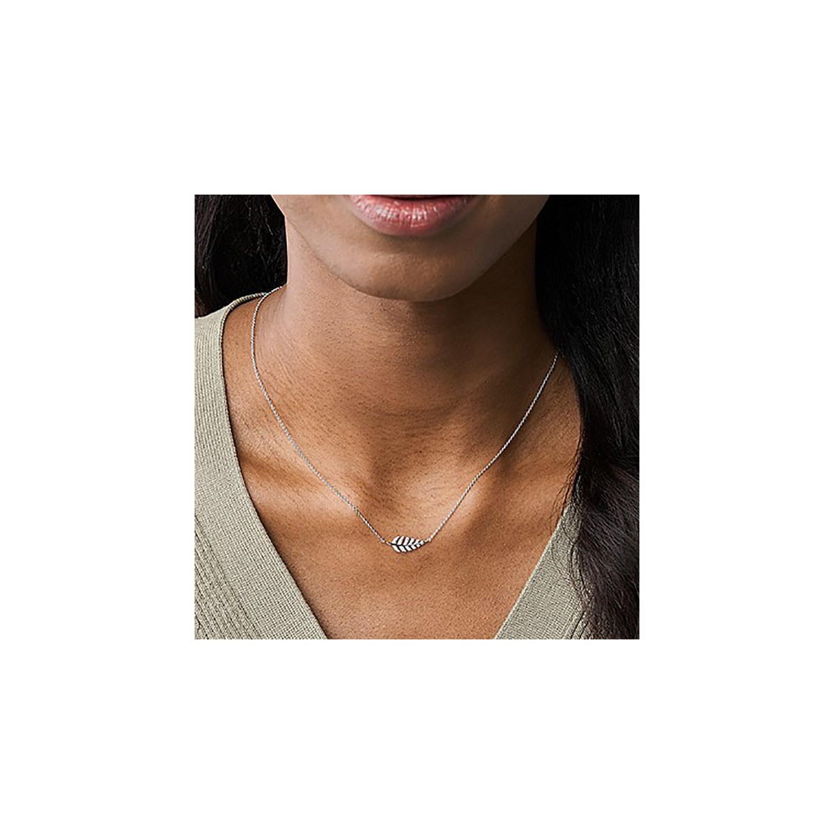 Collier Fossil Elliott motif feuille