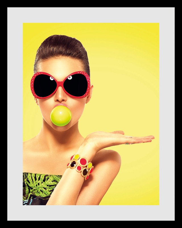 queence Bild »citruspower« Art | Bilder von Frauen | Fashion | Frau | Kunst | Magazincover | Mode 1 Stk. tlg. HD Premium Poster-Druck inkl. Holzrahmen
