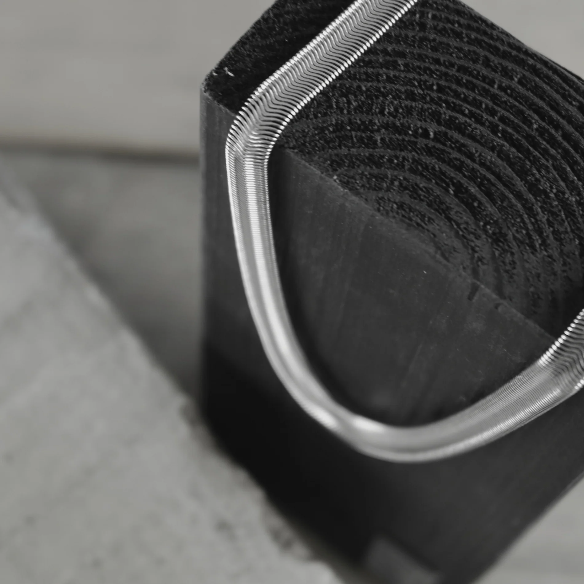 Dansk Copenhagen  Passion Herringbone Statement halskæde, vandfast - sølvbelagt