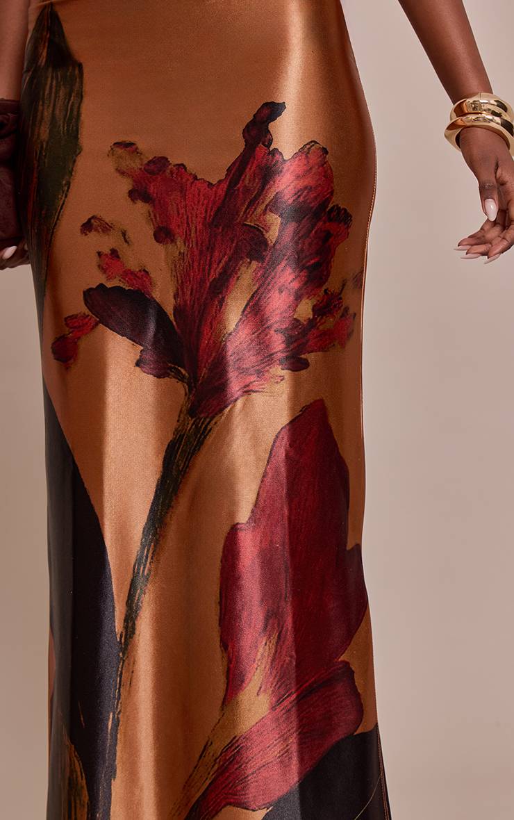 Rose Pâle Jupe Longue En Satin Extensible À Imprimé Floral