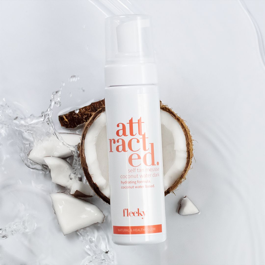 fleeky Self Tan Mousse mit Kokosnuss Extrakt