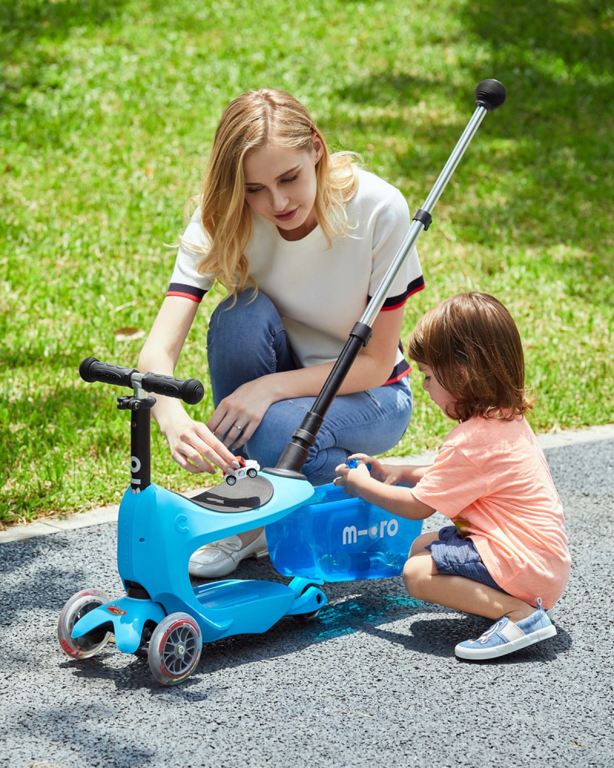 Sparkesykkel og Løpesykkel M/ Foreldrehåndtak – Micro Mini2go Deluxe Plus | 18m-5år