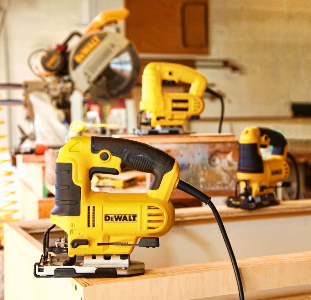 DeWALT DWE349 Decoupeerzaag 650W