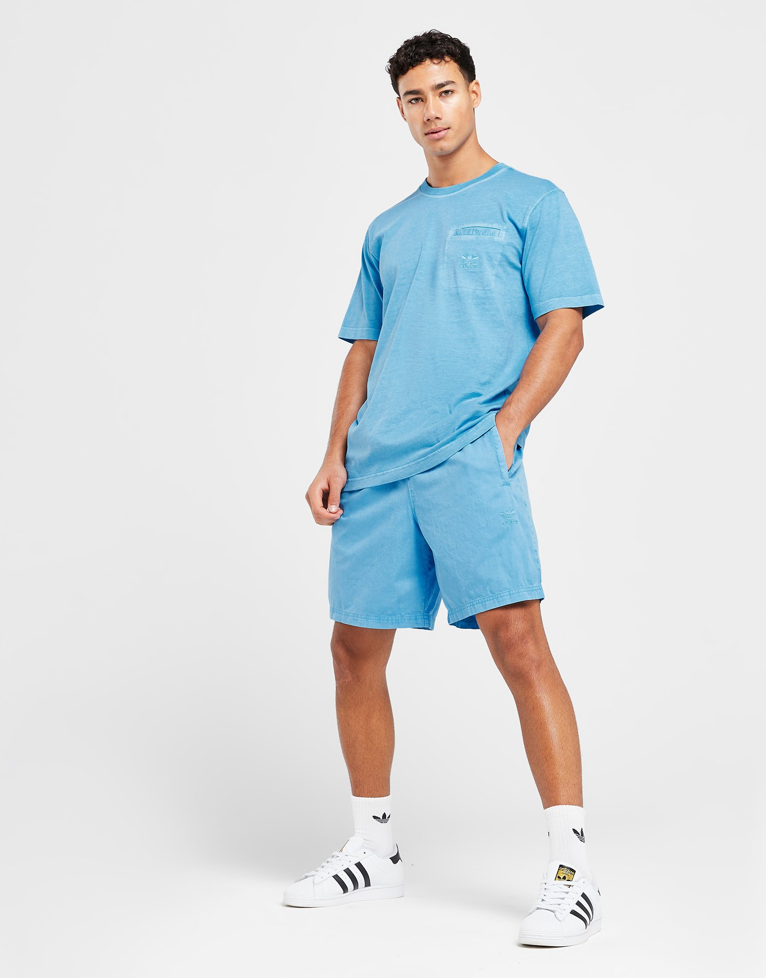 adidas T-shirt poche Trèfle Essentials + Dye