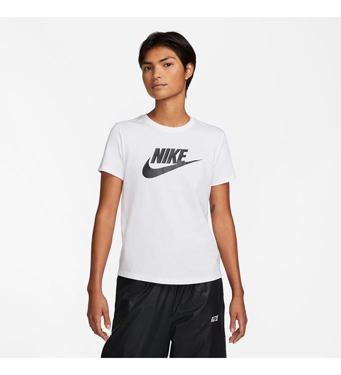 Nike Women Sportswear Essentials T-Shirt