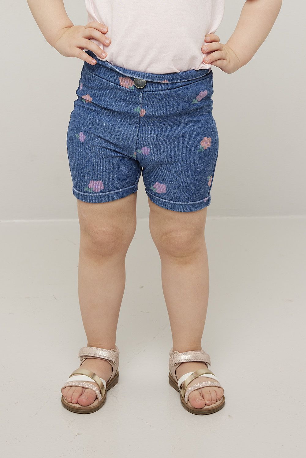 Shorts med blomsterprint Jenny