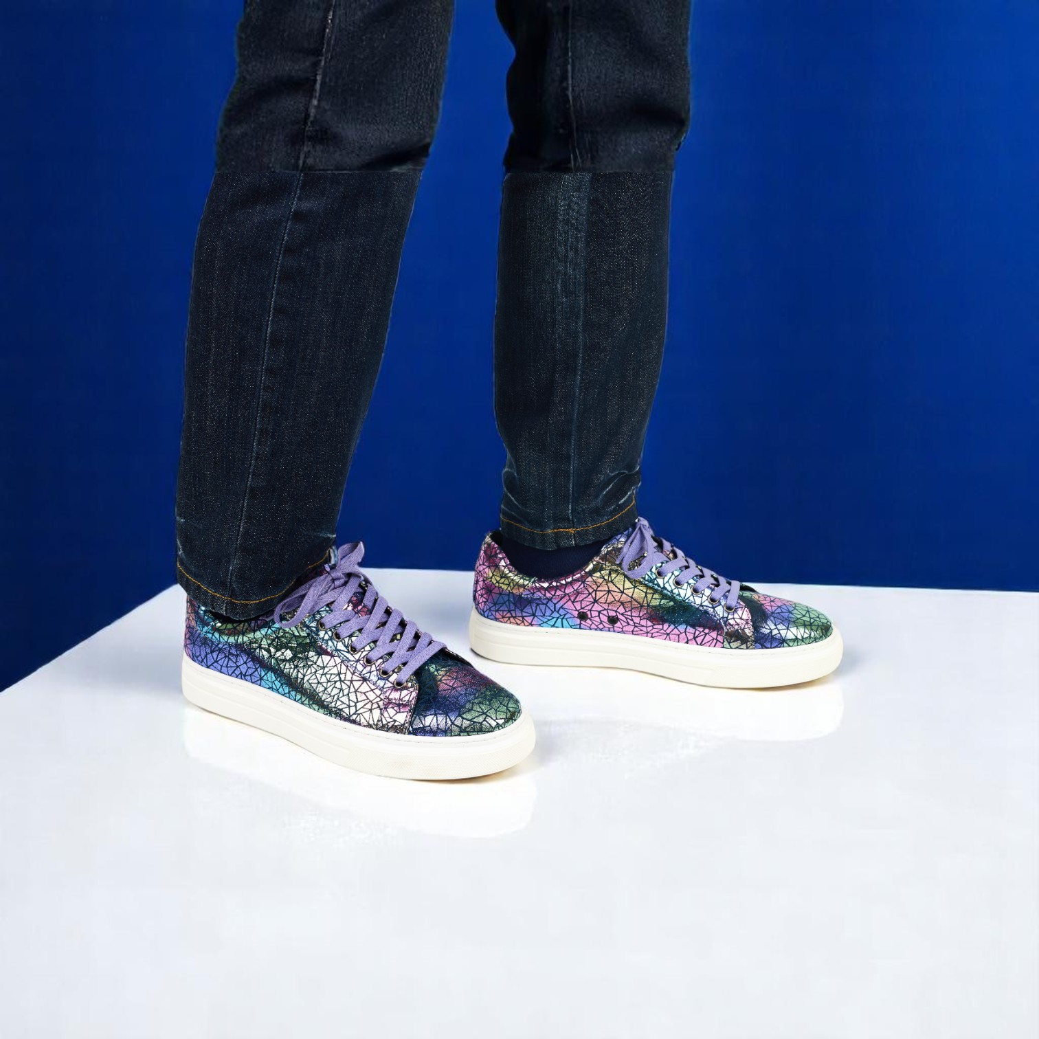 Confident Glimmer Sneakers