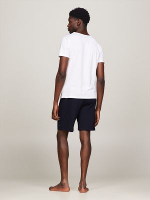 Pacote com 3 camisetas essenciais premium com elastano