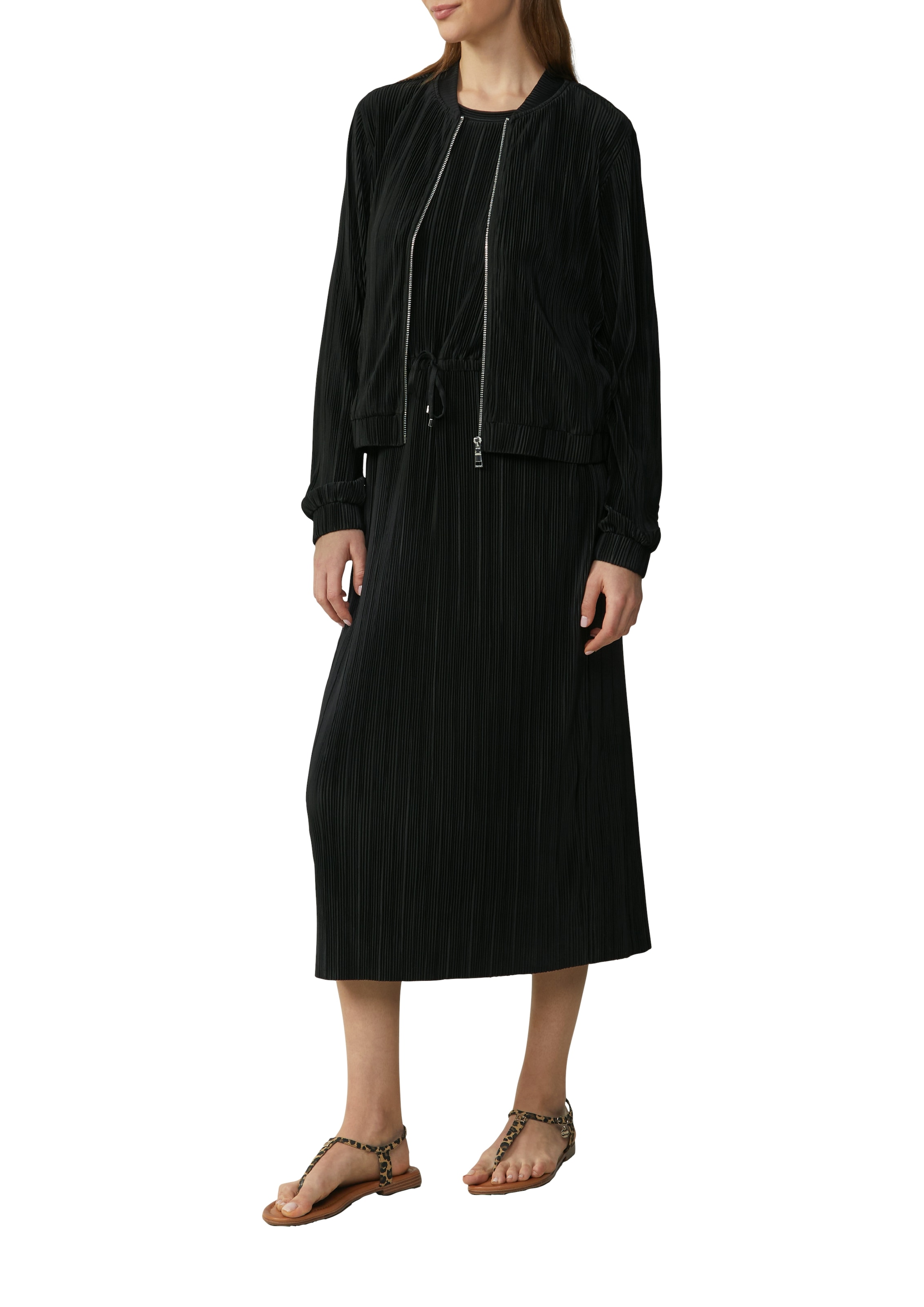 s.Oliver Abendkleid mit Plisseefalten