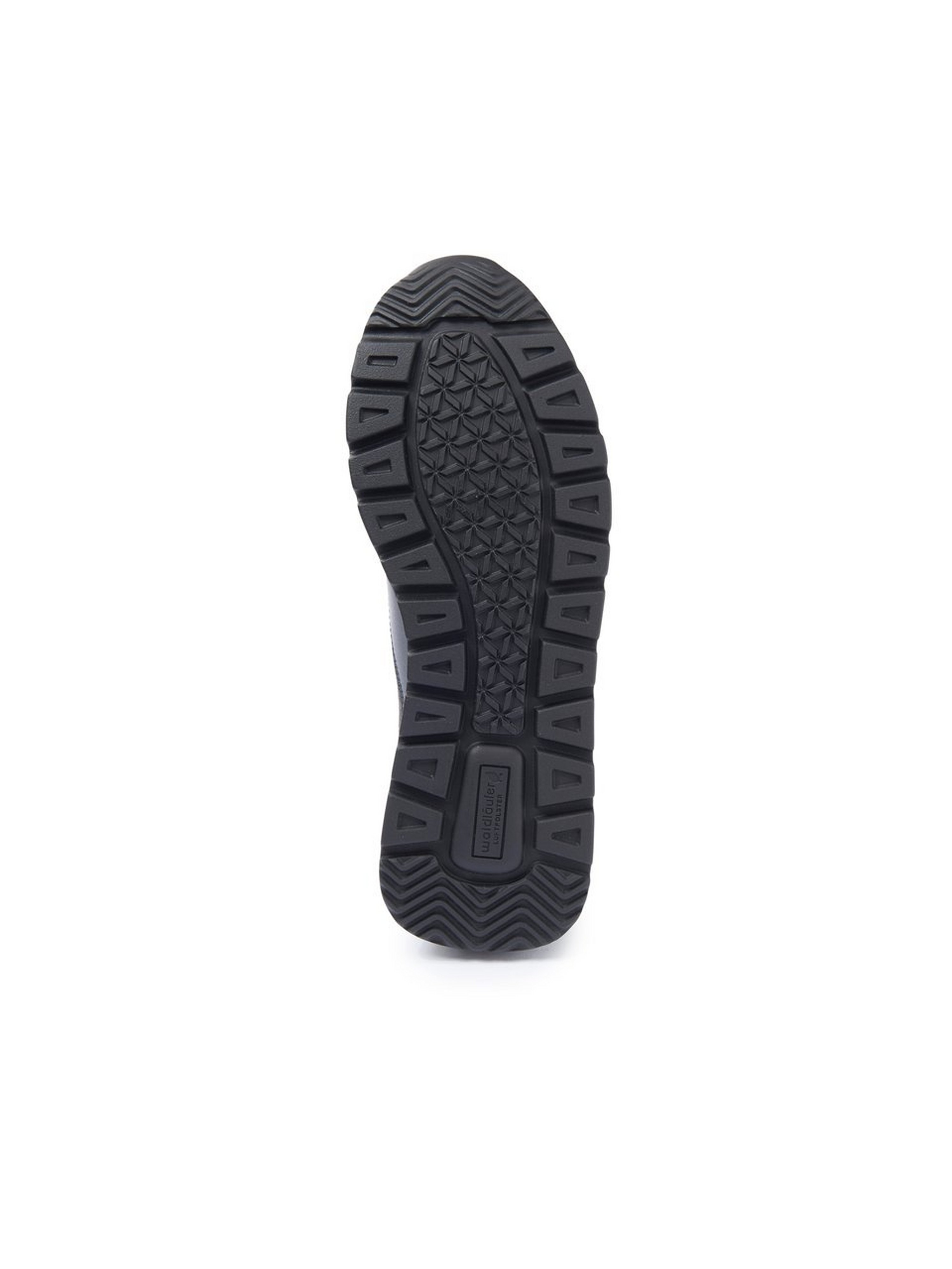 Sneaker Feli