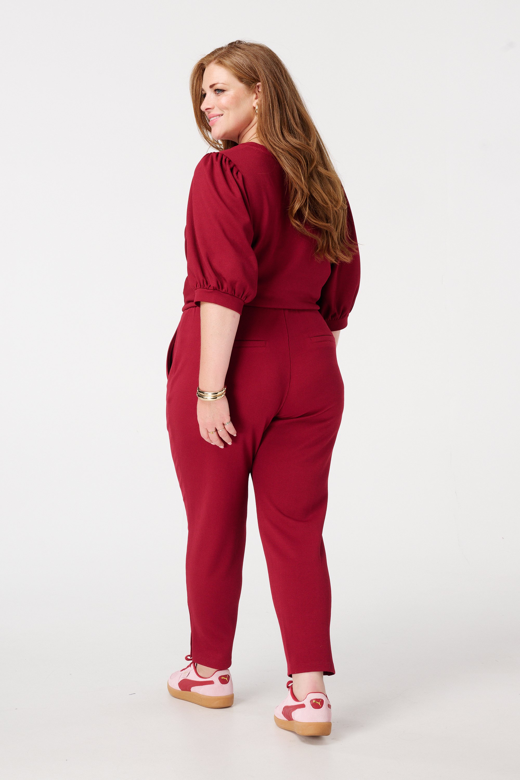 Broek met siernaad Bessen rood