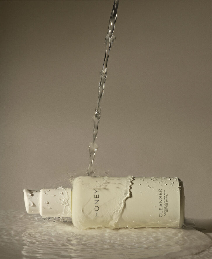 HONEY Cleanser - purifying milky face wash
