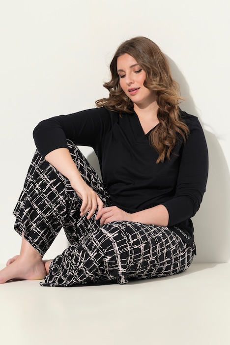Pyjama, V-Ausschnitt, ausgestelltes Bein, Langarm, Taschen