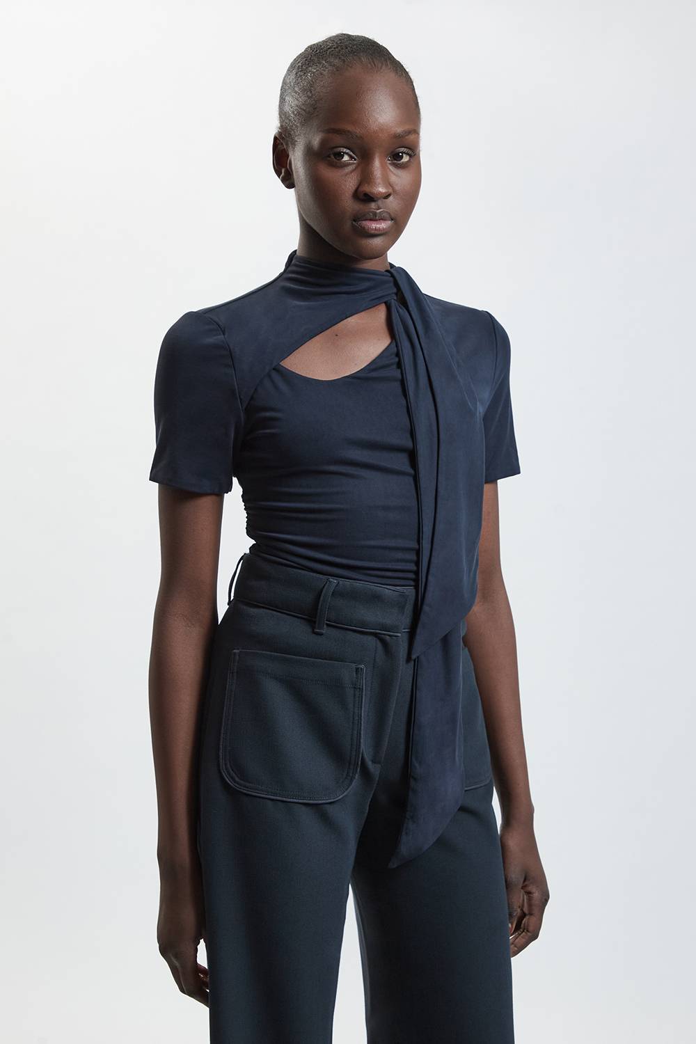 KarenMillen Haut En Jersey Mélange Viscose Avec Détail Col Noué