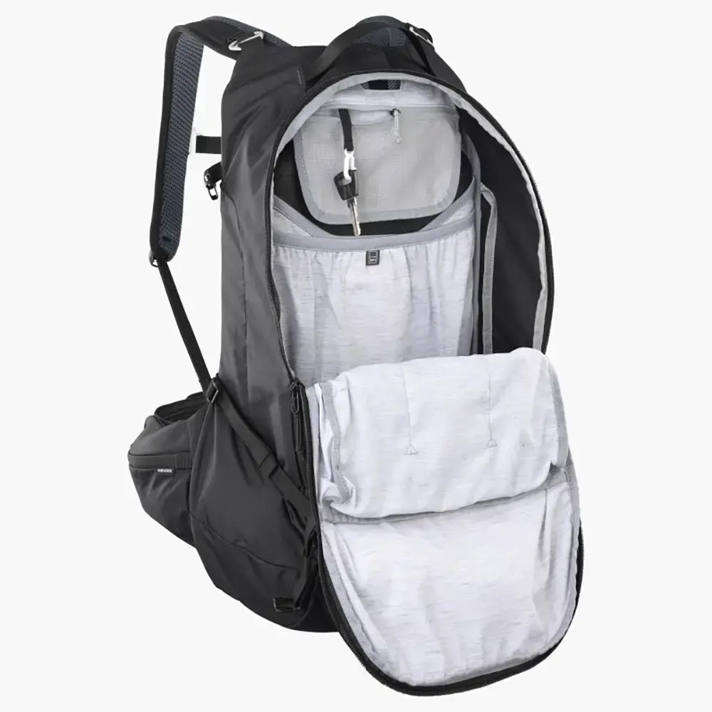 Evoc Trail PRO Blackline Dagrugzak 26L Zwart