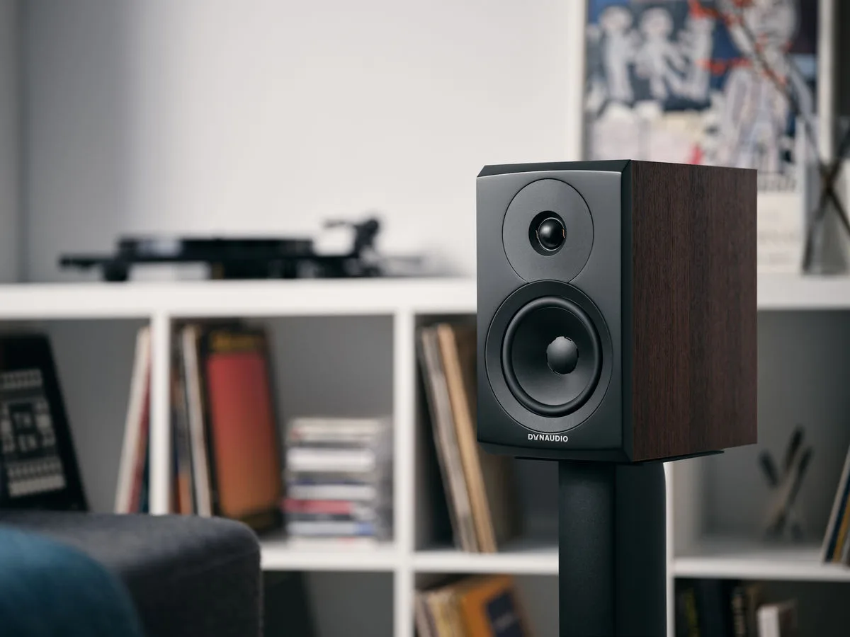 Dynaudio Emit 10 Noyer (la paire) Enceintes bibliothèque