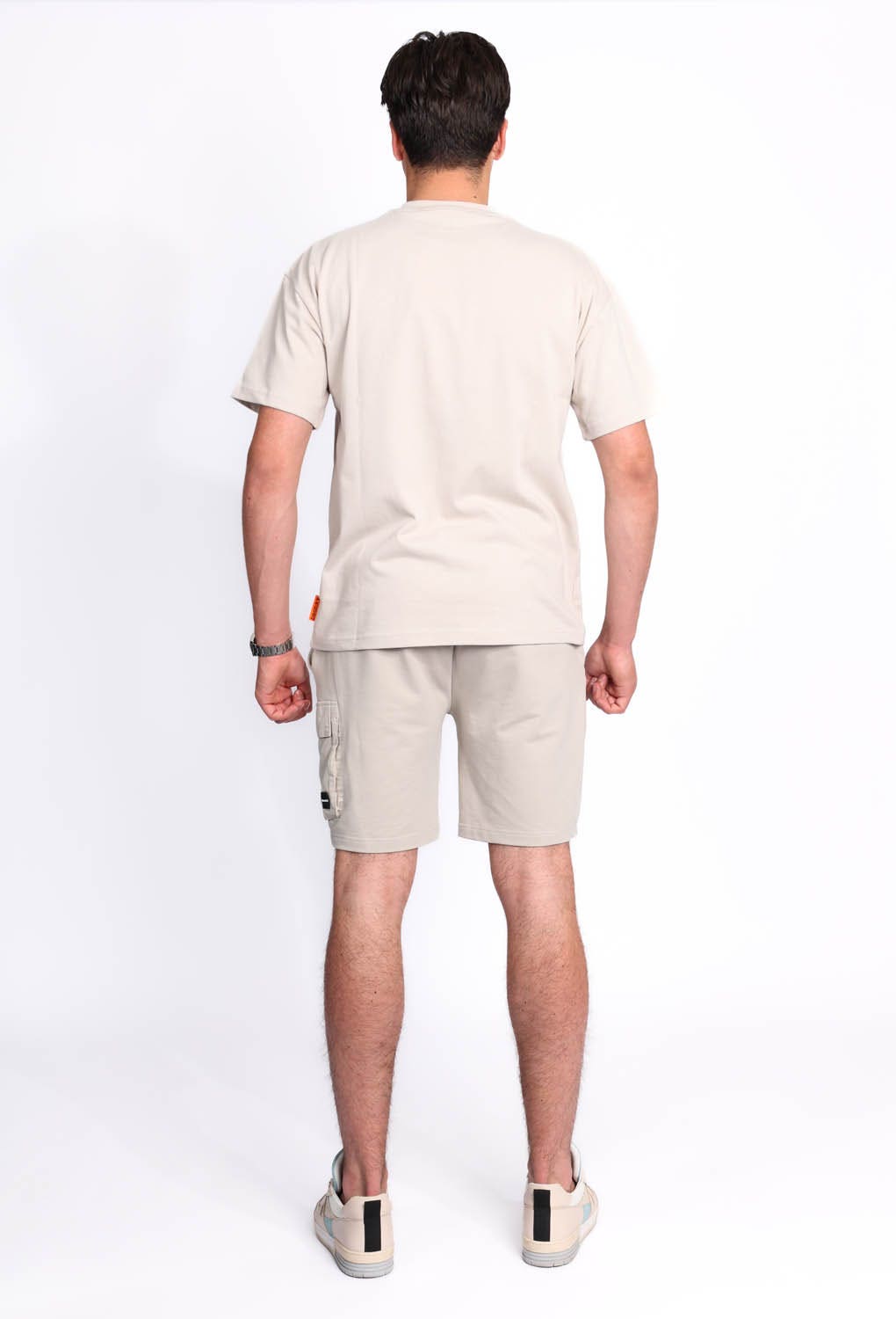 be:at:  Daan Tee