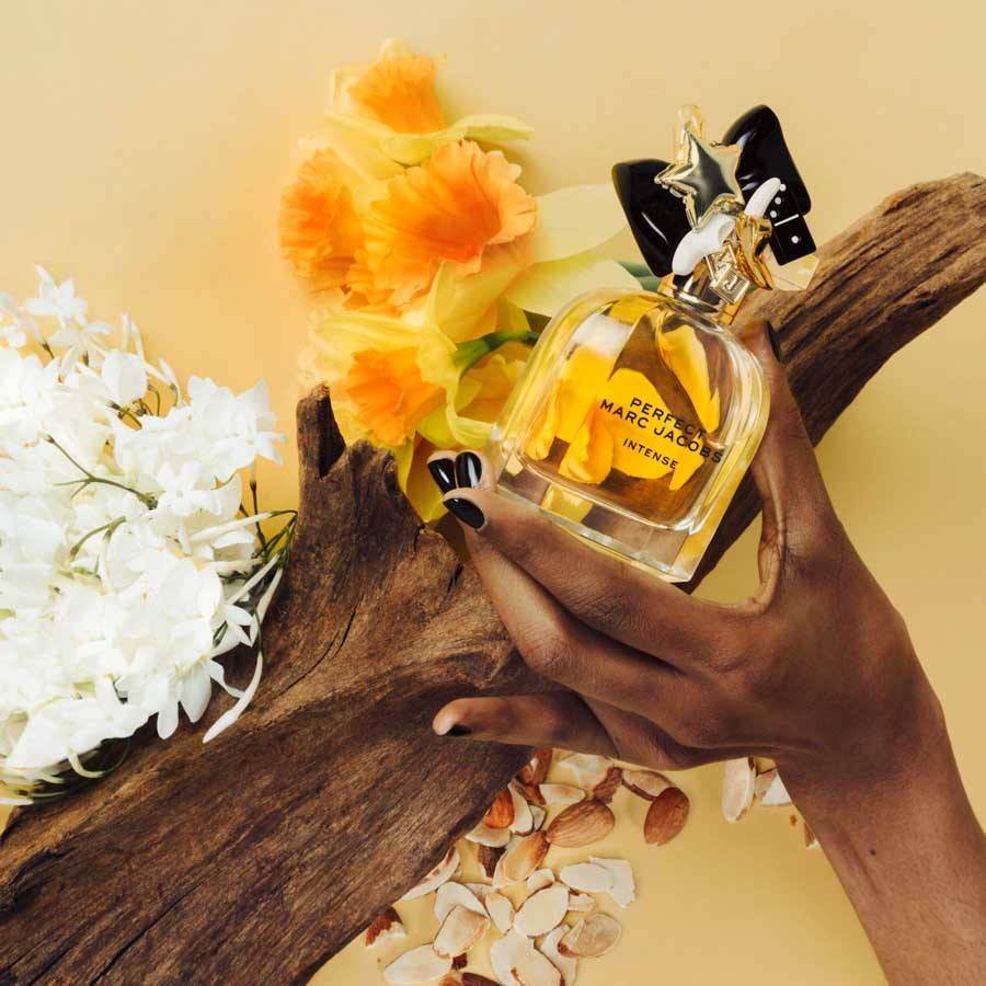 Marc Jacobs Perfect Marc Jacobs Intense Eau De Parfum 50ml