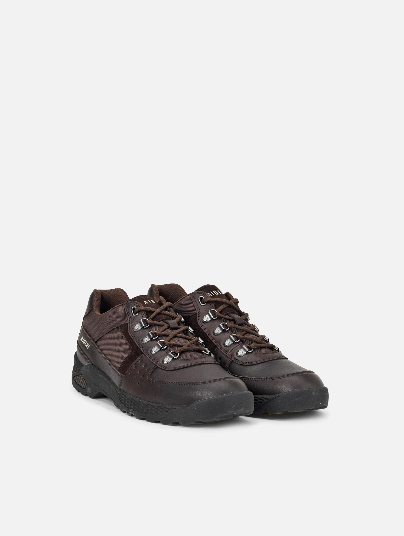 La chaussure anti-fatigue BROWN