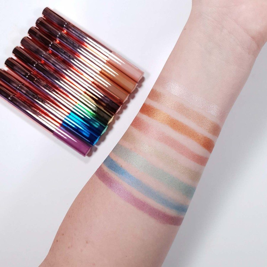 Makeup Revolution Lustre Wand Shadow Stick Fancy Champagne 1,6g
