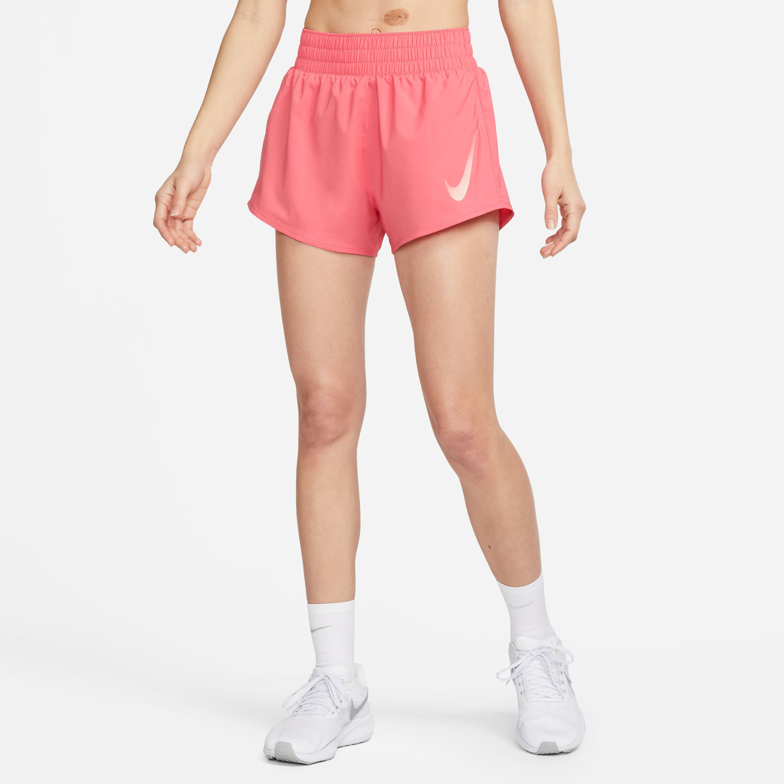 Nike Swoosh Shorts Femmes - Abricot