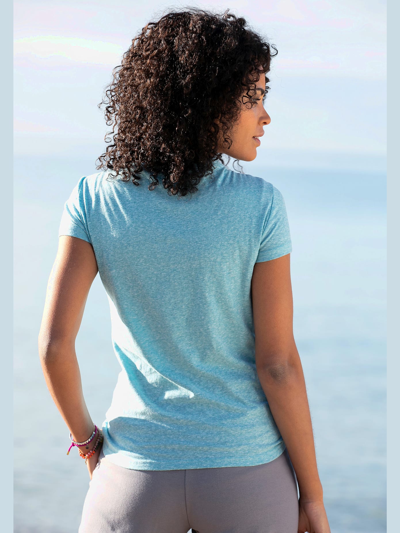 T-shirt de plage imprimé devant sur le côté pour un look vintage tendance