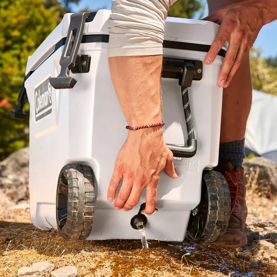 Convoy&trade; Series 100-Quart Cooler With Wheels
