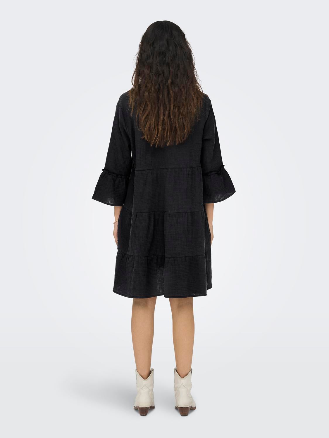 ONLTHYRA Kurzes Kleid Phantom