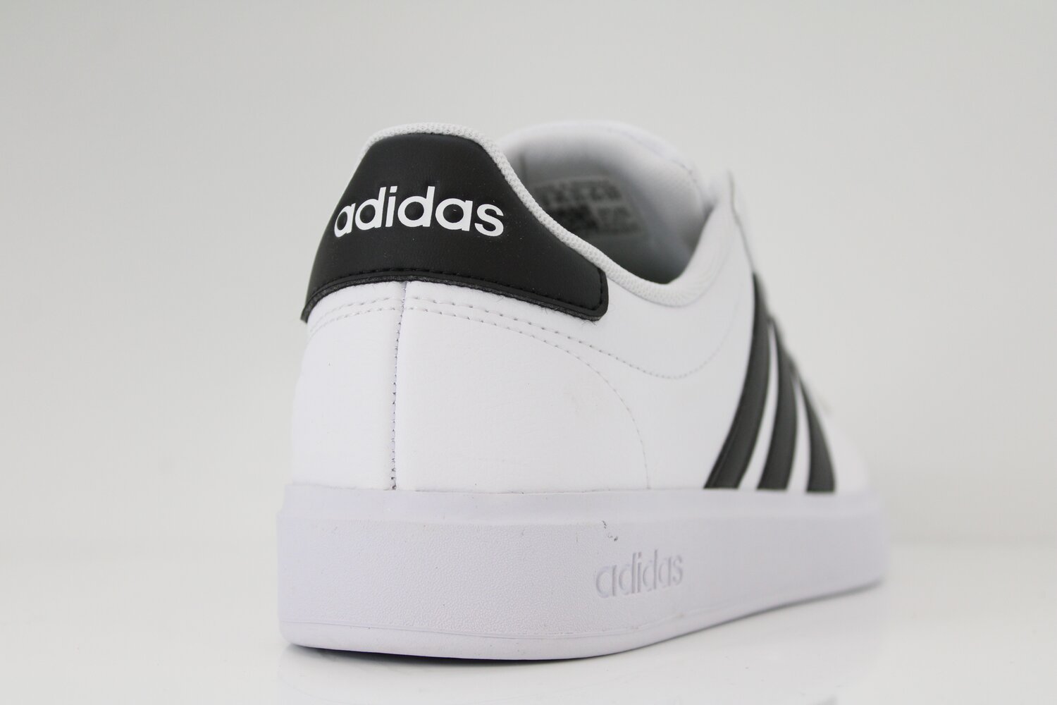Adidas Sneaker