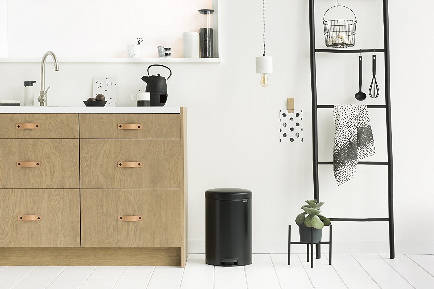 Poubelle Newicon 20 L Noir, Brabantia