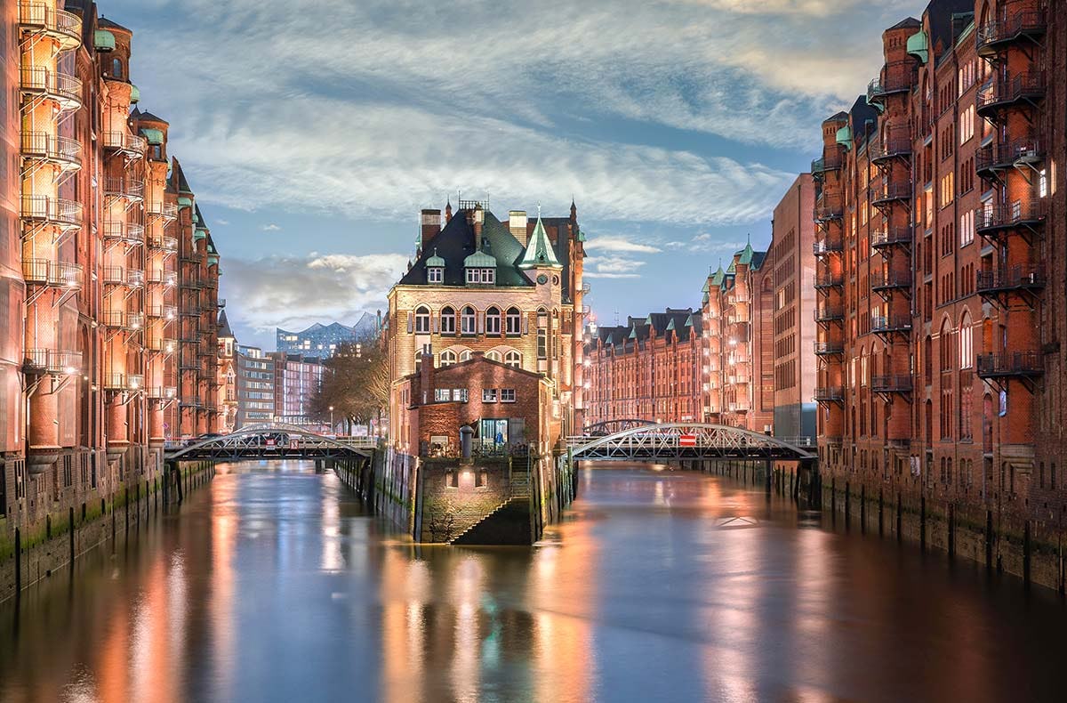 Städtetrip Hamburg mit abendlicher Hafenrundfahrt für 2