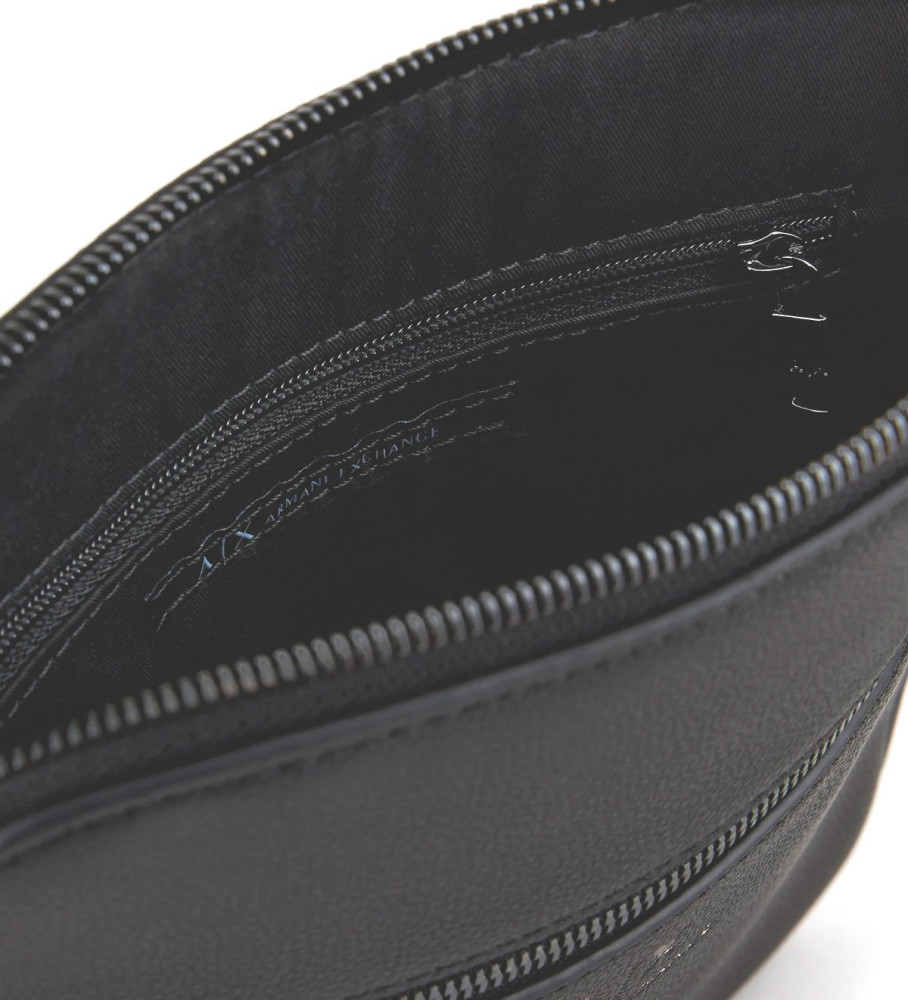Bolsa de ombro plana semirrígida Armani Exchange com bolso externo, preta.