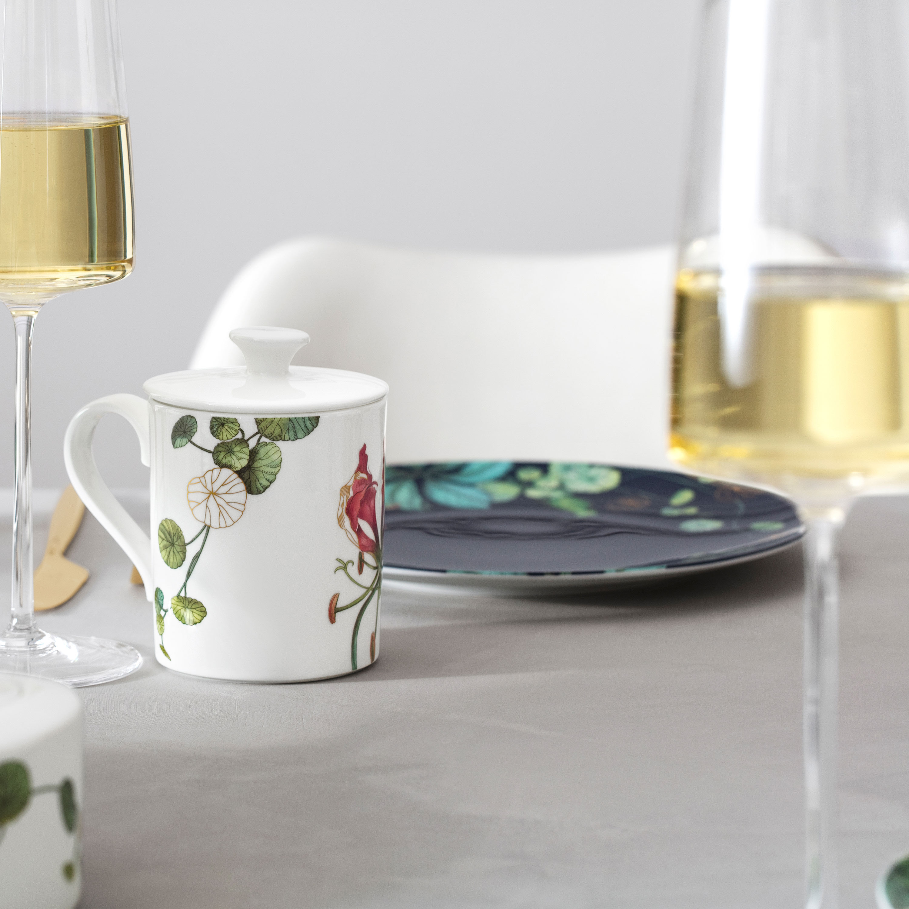 Avarua Appetizer and dessert plate Multi-colored, 8.7'', Premium Bone Porcelain
