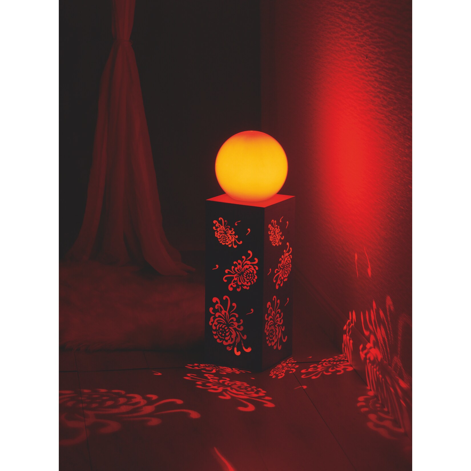 MAXXMEE LED-Dekosäule Bauernrose/Leuchtkugel 65cm 3,7V braun Rost-Optik