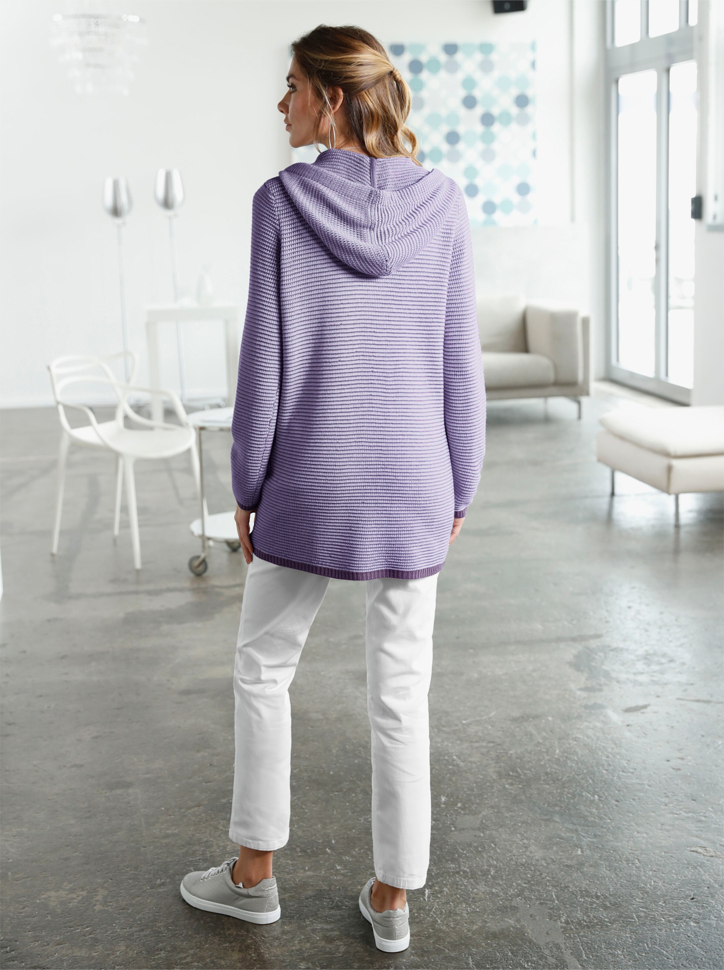 Kapuzenstrickjacke