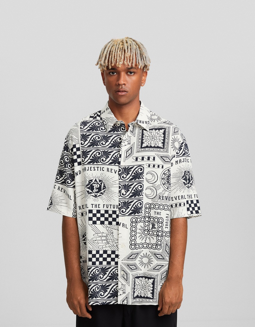 Camisa de manga curta com estampa rústica