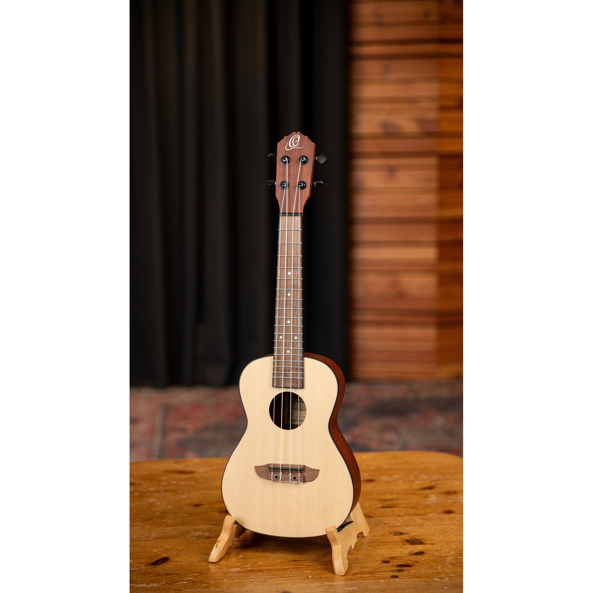 Ortega Bonfire Series RU4 concert ukelele