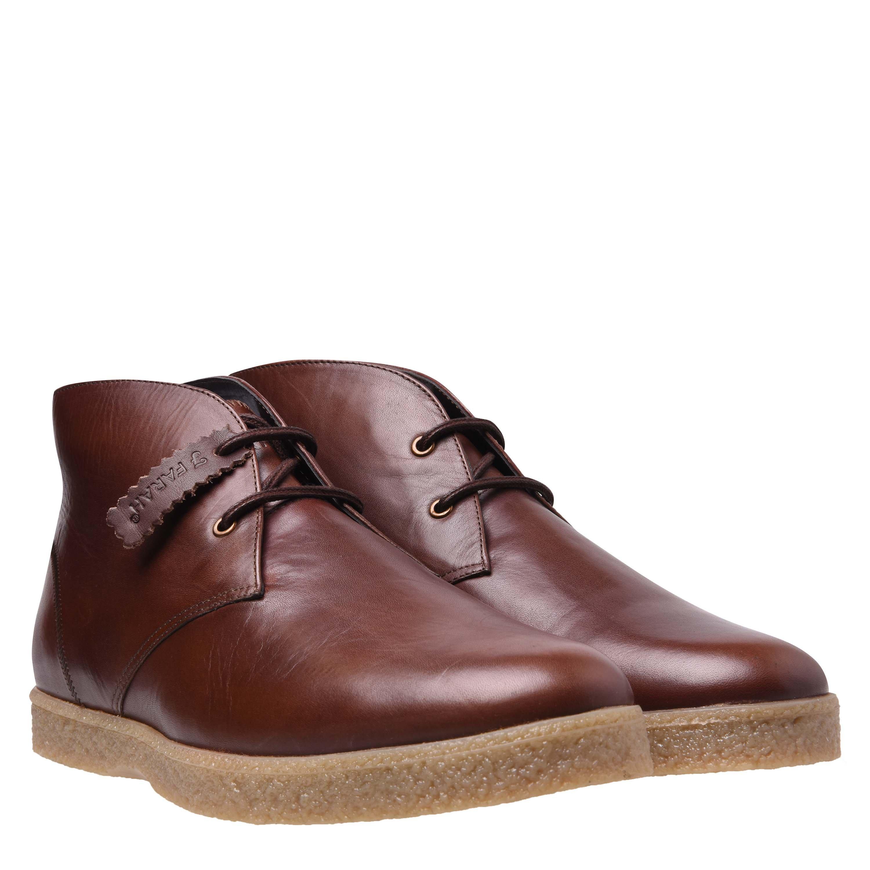 Farah Jonah Chukka Boots