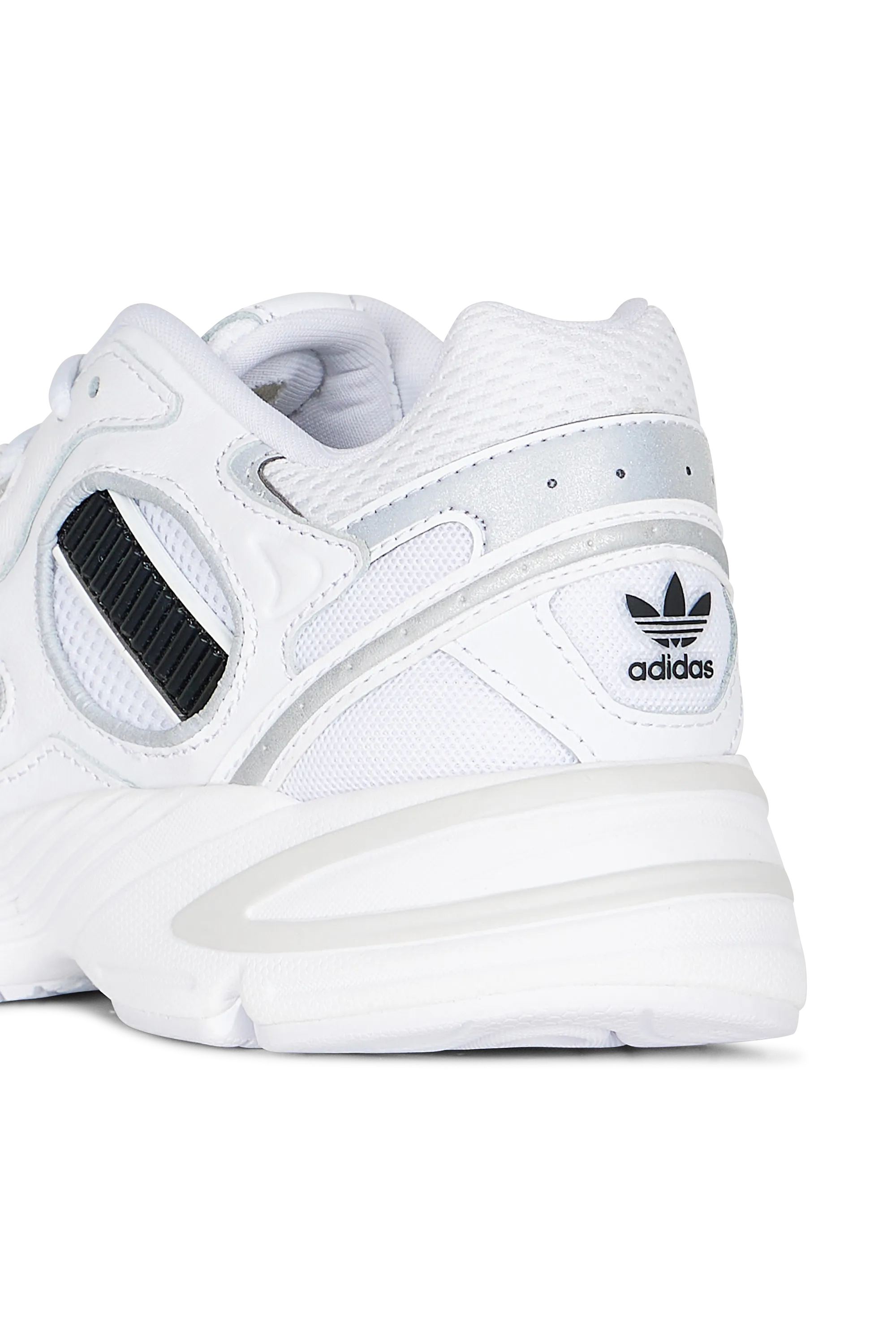ADIDAS Baskets ASTIR Blanc