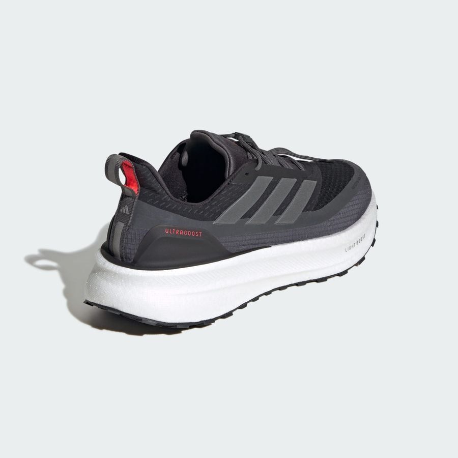 Adidas Chaussure Ultraboost 5 TR